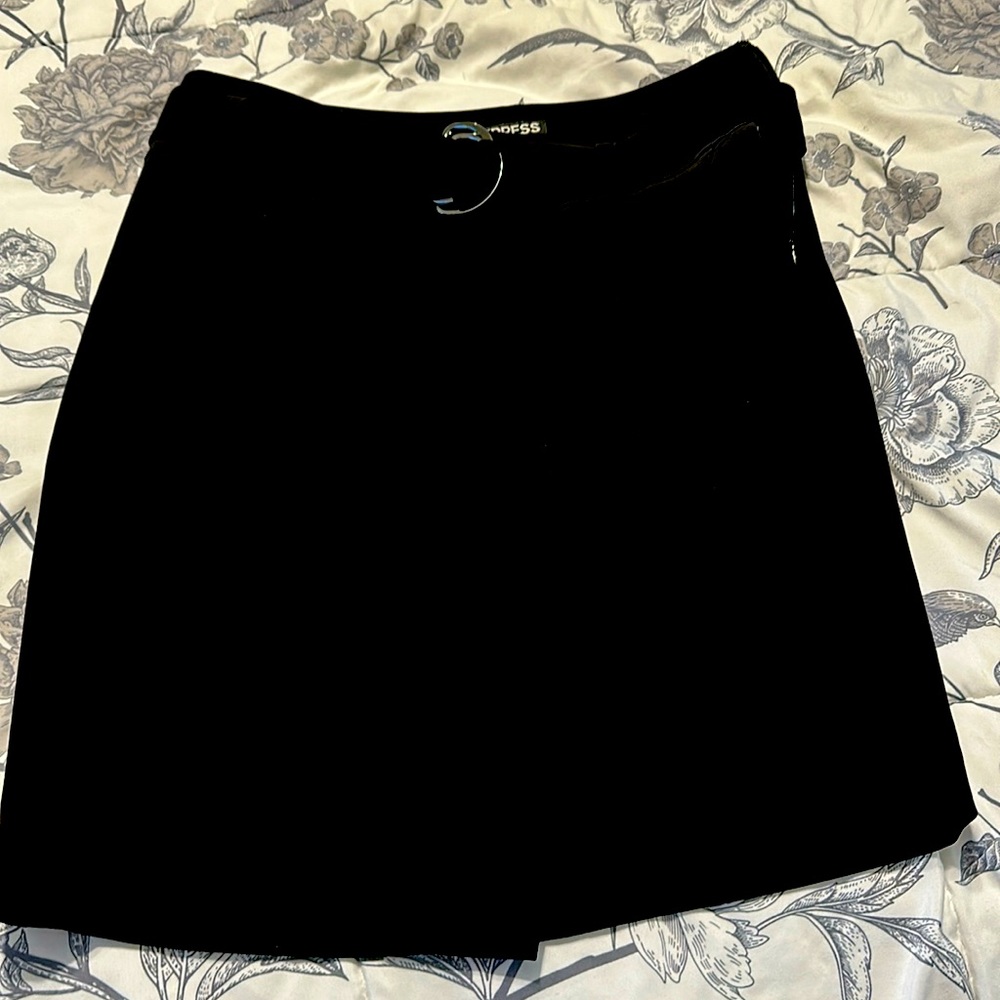 Black express petite dress skirt belt with silver buckle